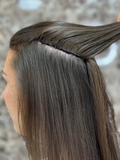 Braune Genius Weft Tresse, unsichtbar an der Seite eingesetzt